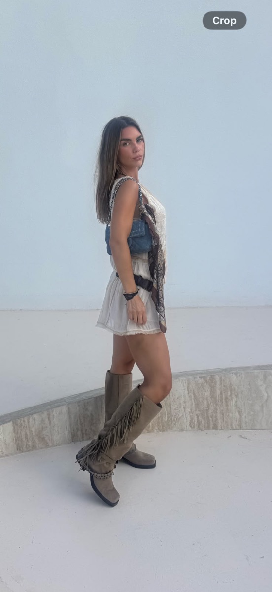 Stradivarius Tassle boots photo 2