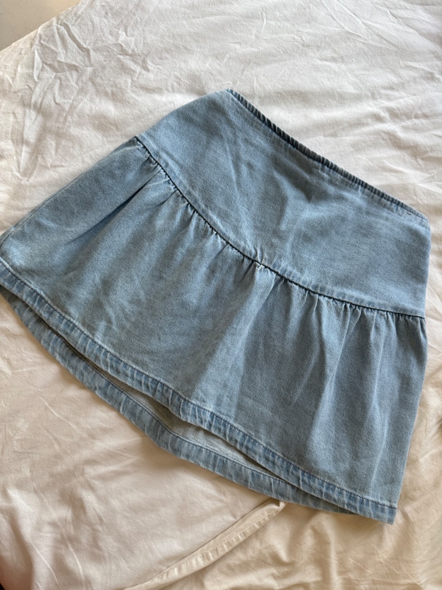 Lefties denim skirt