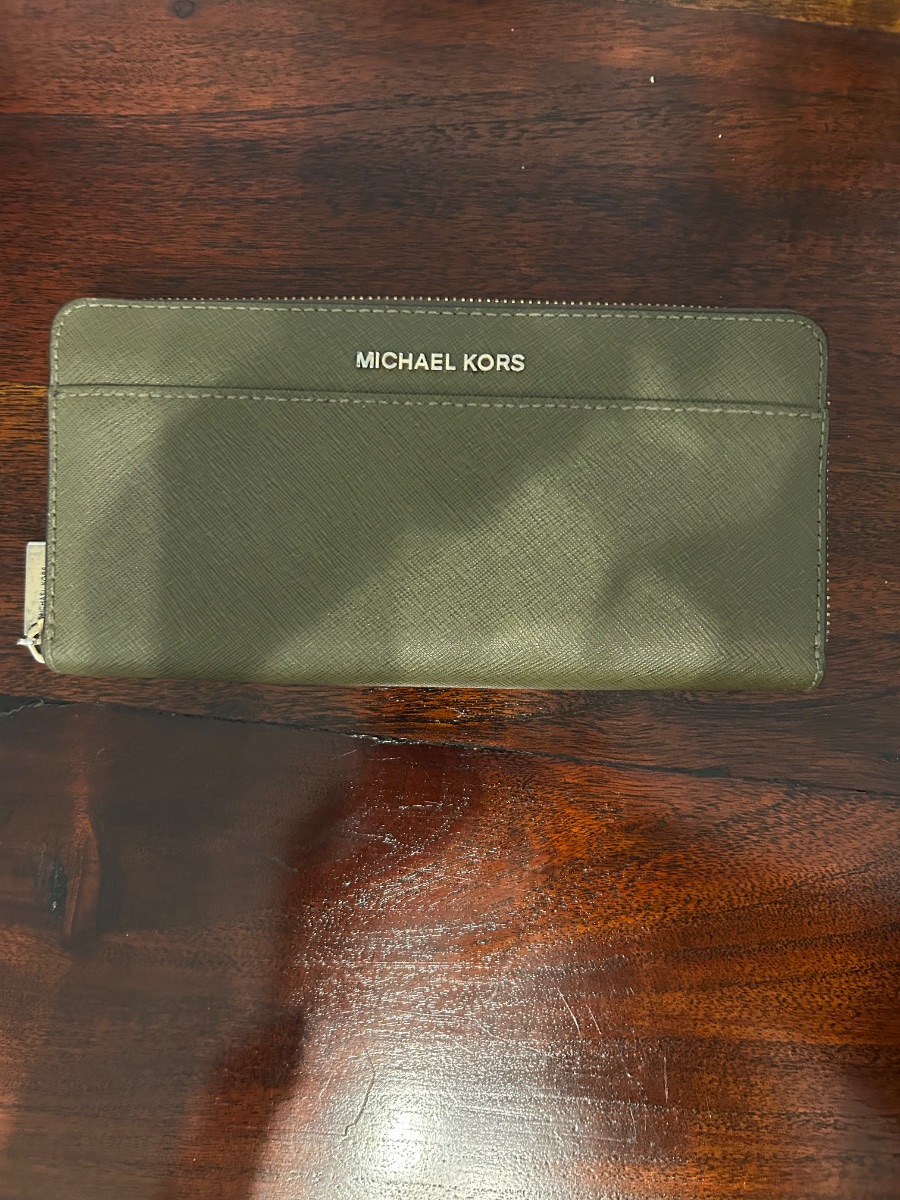 Michael Kors MK ladies wallet