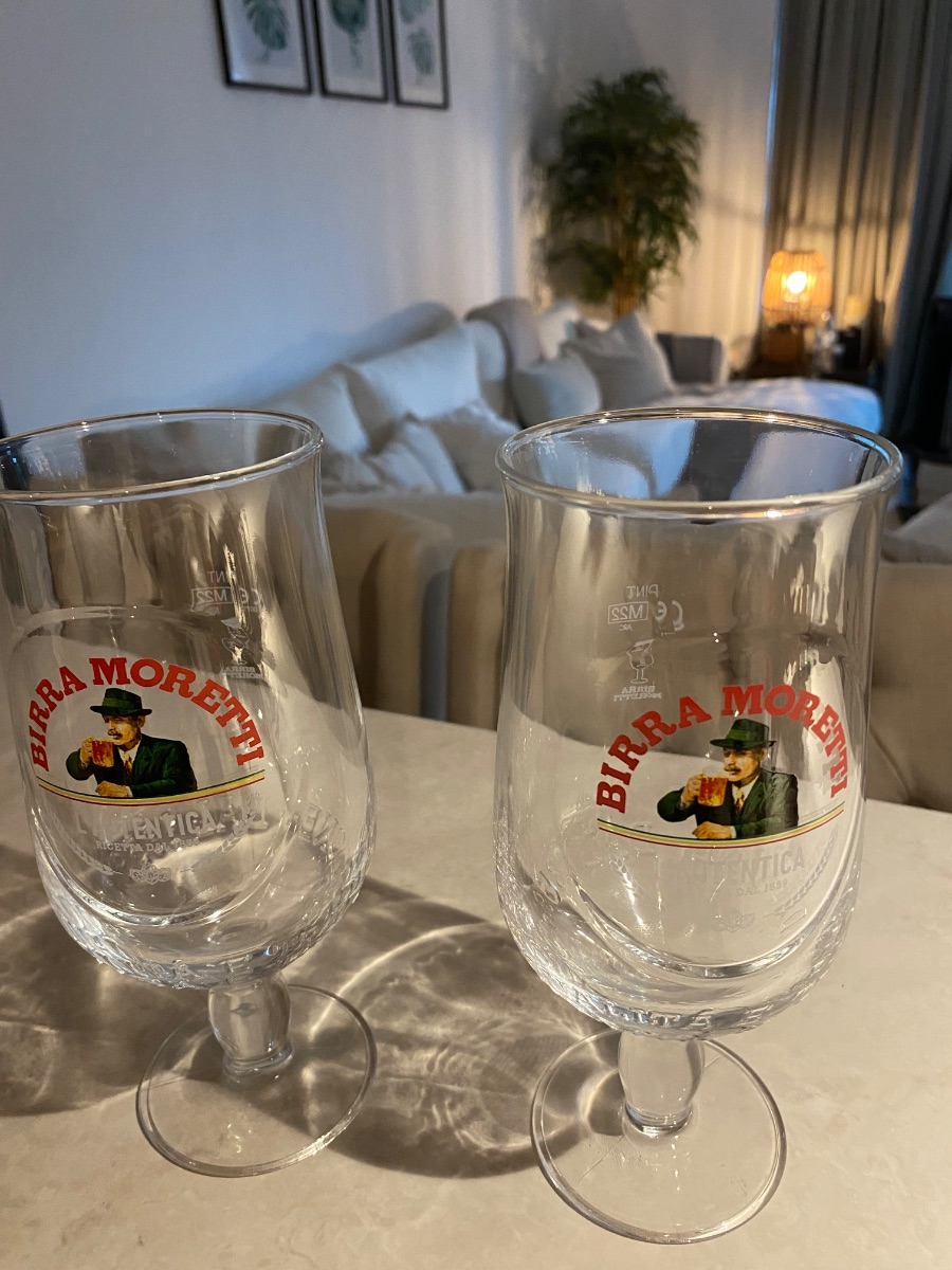 6 Moretti glasses