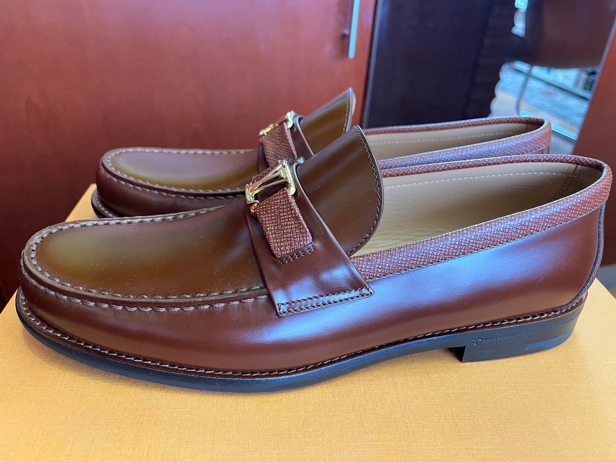 ORIGINAL LOUIS VUITTON MAJOR LOAFERS photo 3
