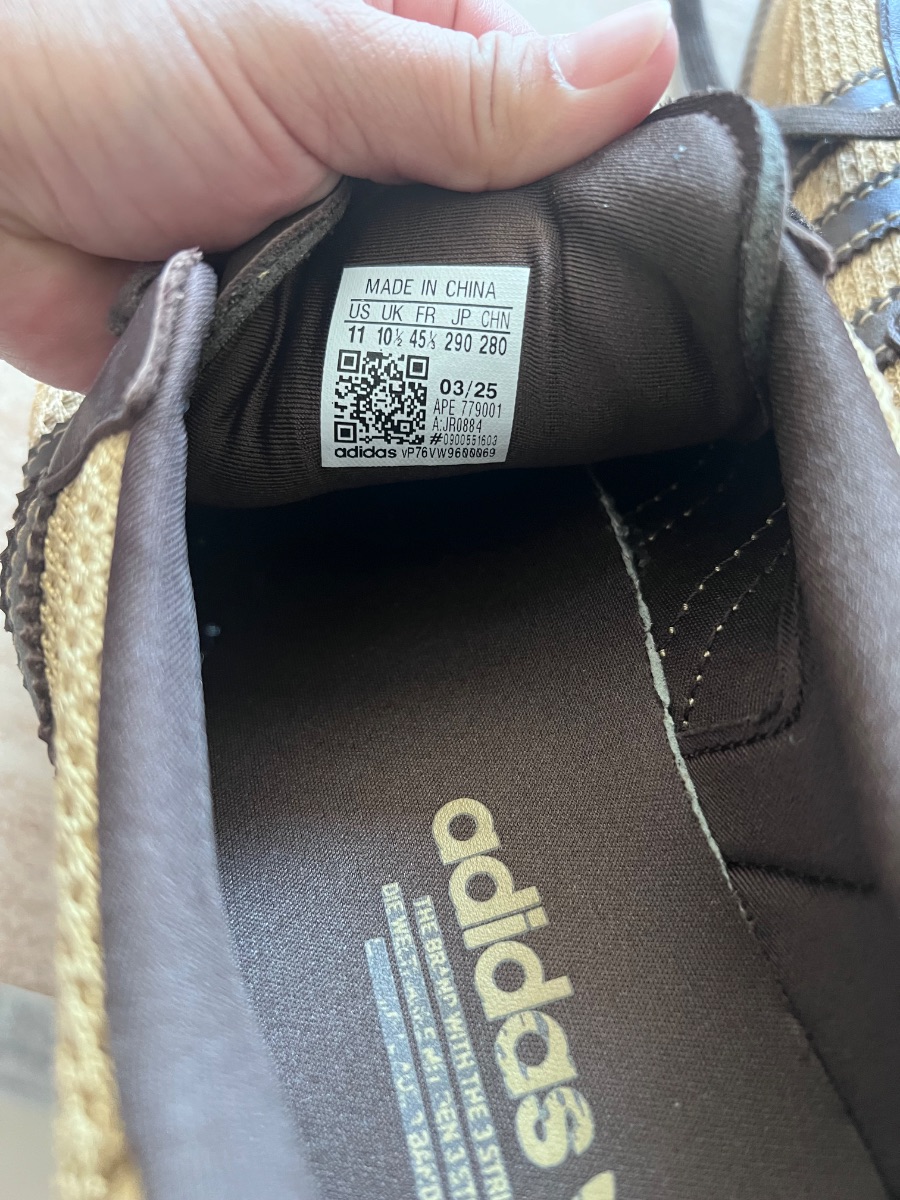 Adidas sambas photo 2
