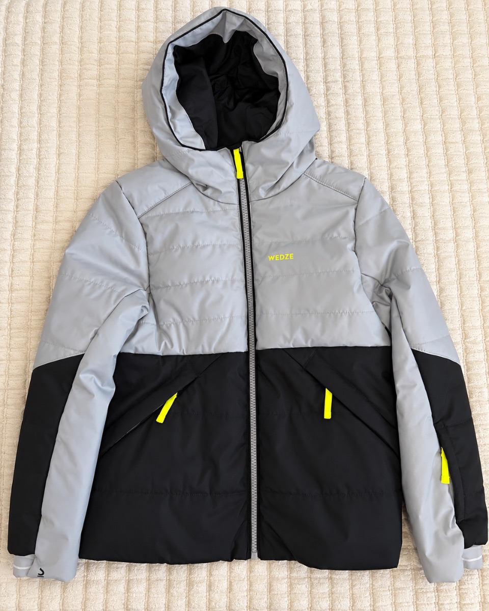 Decathlon Kids warm waterproof ski jacket