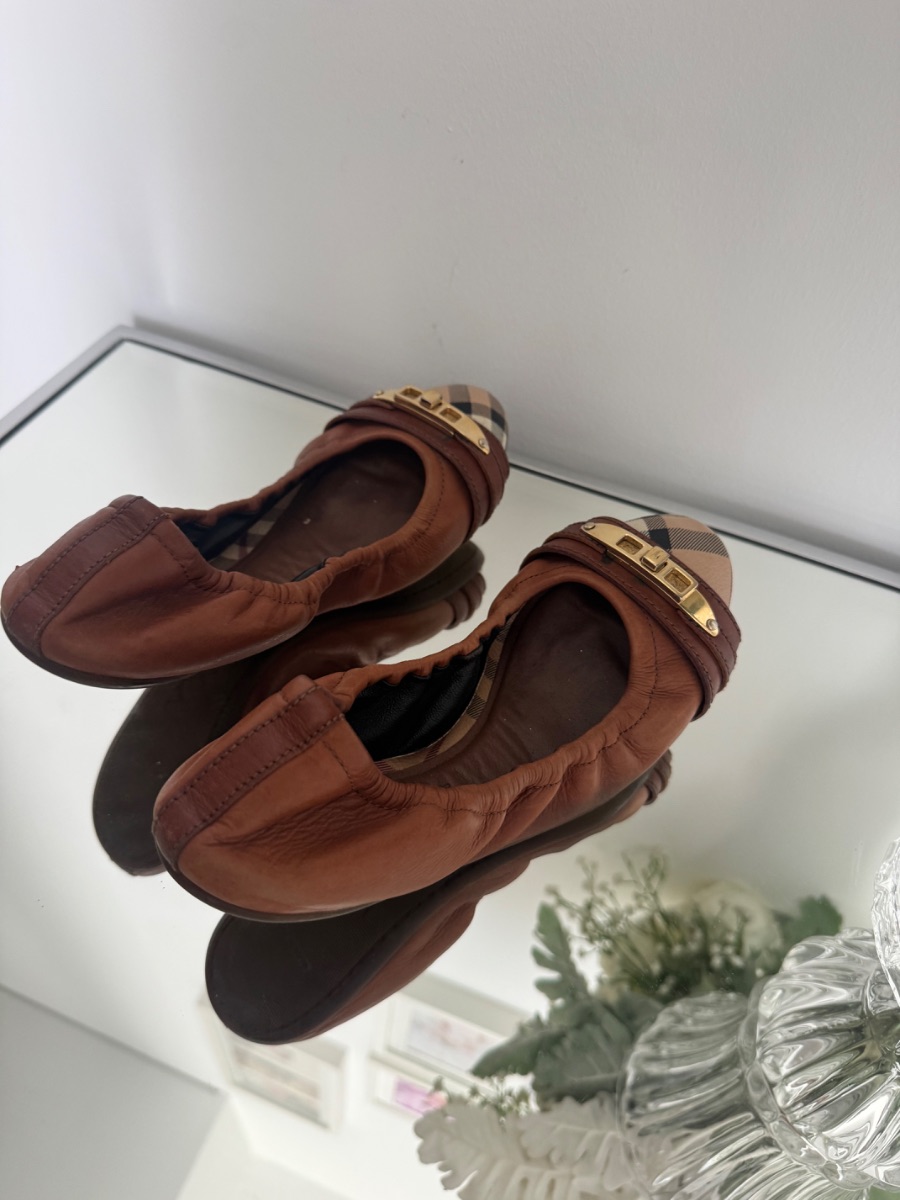 Burberry Tan Leather Ballet flats size 37 photo 2