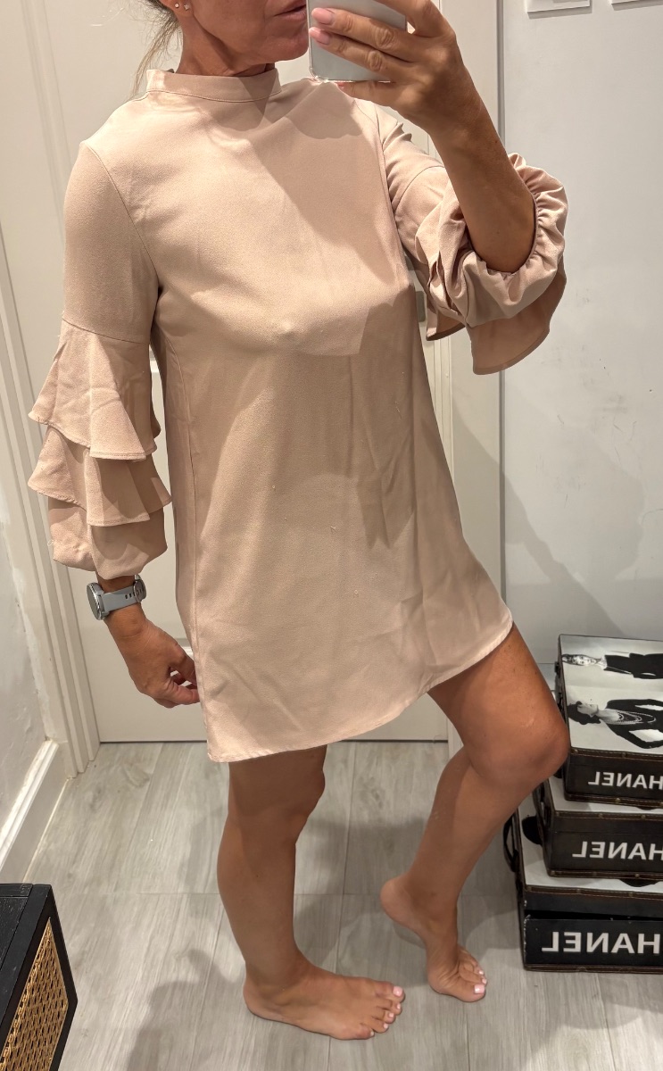 Zara nude shift dress 🤍
