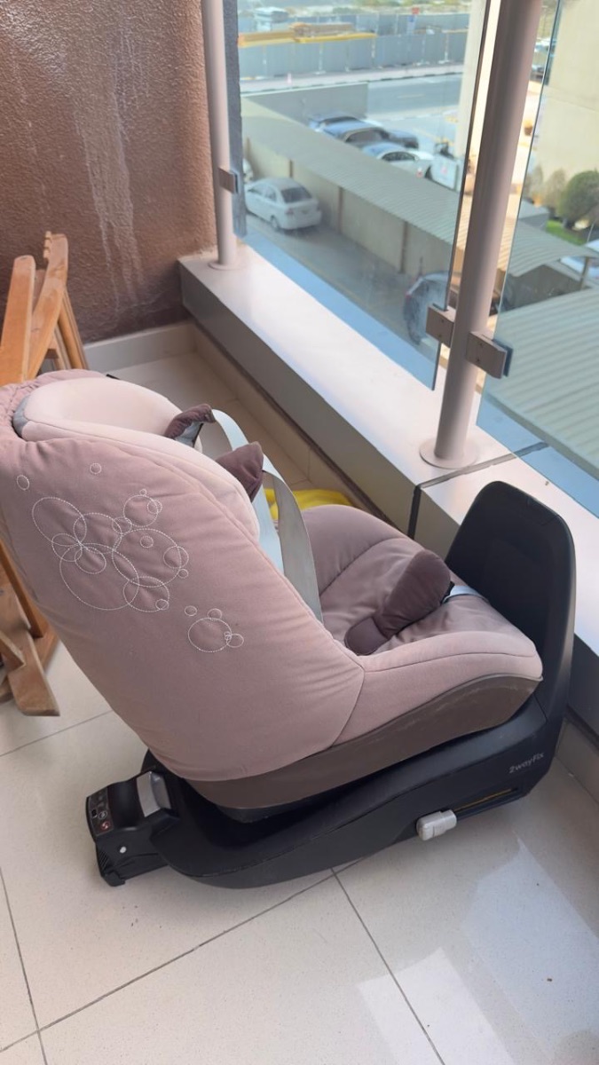 Maxi-Cosi Baby car seat photo 3
