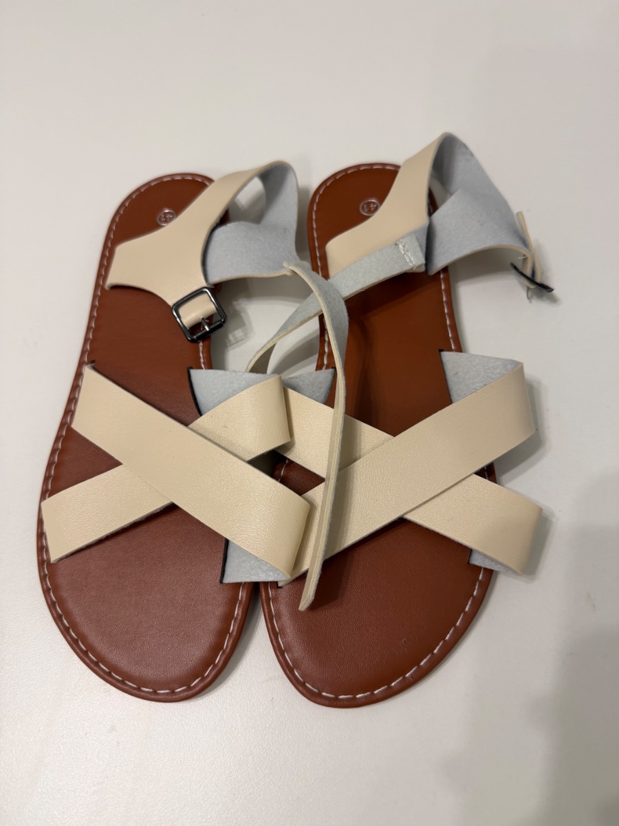 Shein Flat Sandals in Beige/Brown (Size Euro 41)