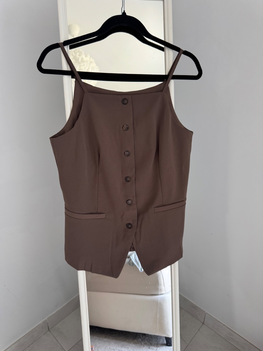 Brown Tailored Button-Front Waistcoat Top – Size medium