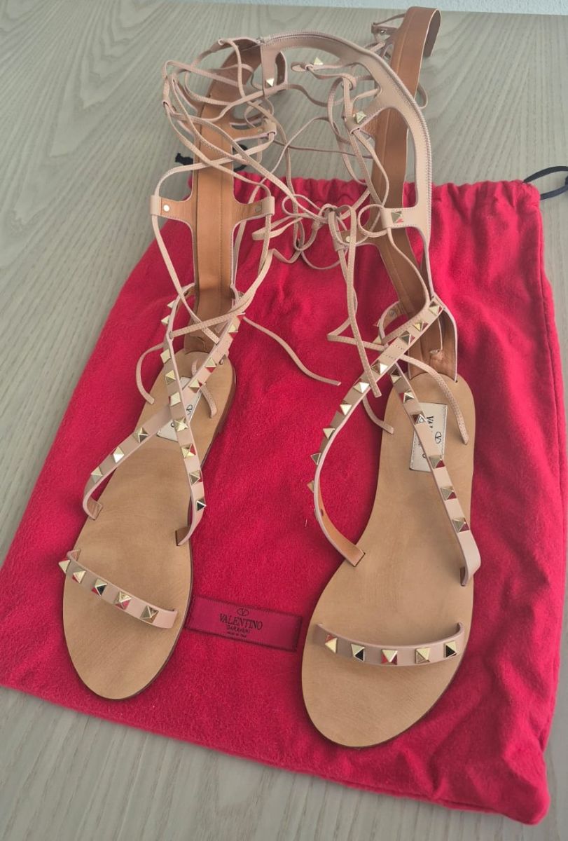 Valentino Rockstud Leather Gladiator Sandals Nude photo 2