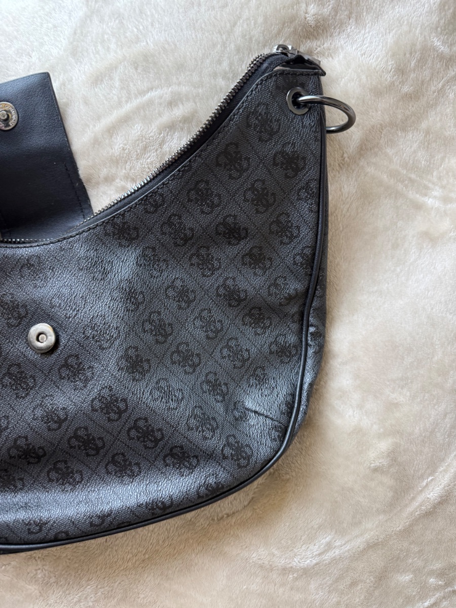 Guess Handbag photo 3