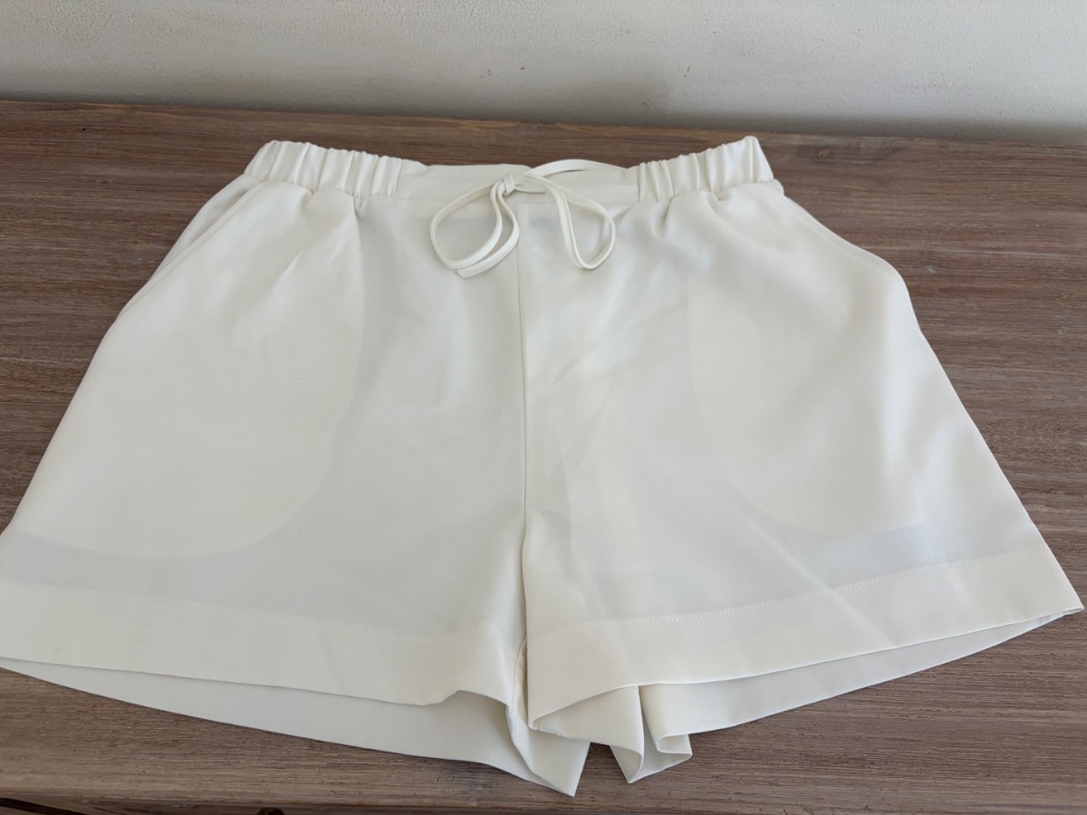 ASOS Design shorts