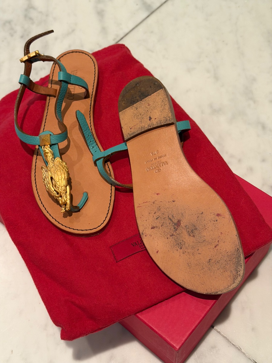 Valentino leather t-strap sandals photo 3