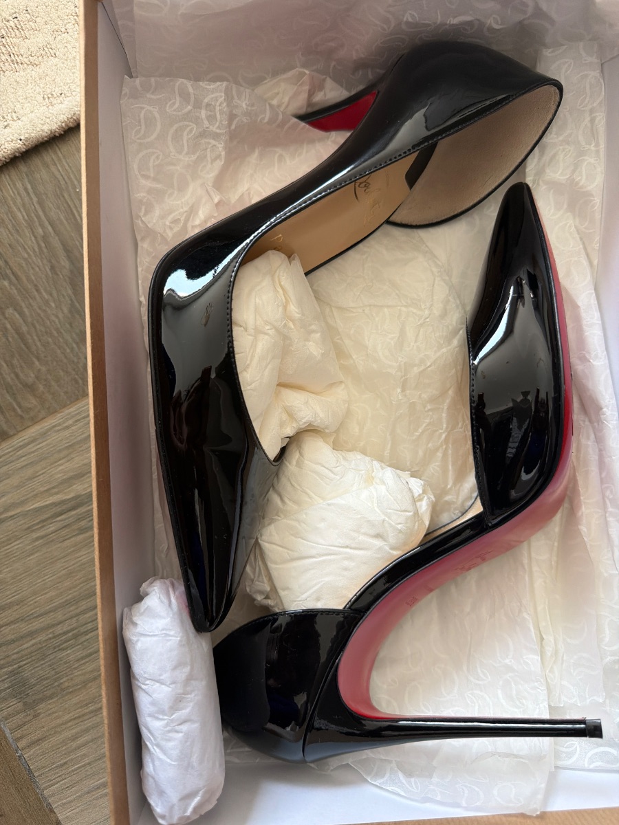 Christian Louboutin, black shiny shoes photo 2