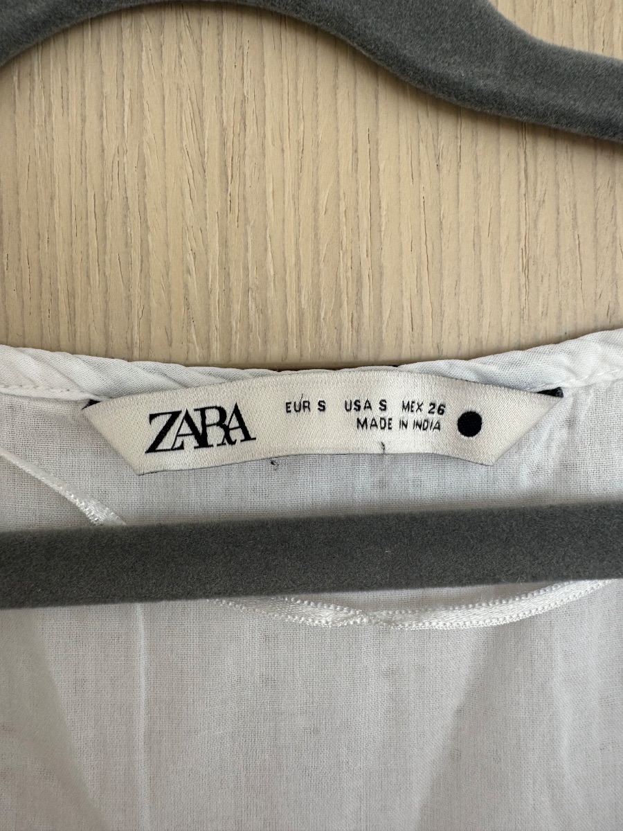 Zara White Broderie Anglais dress photo 3