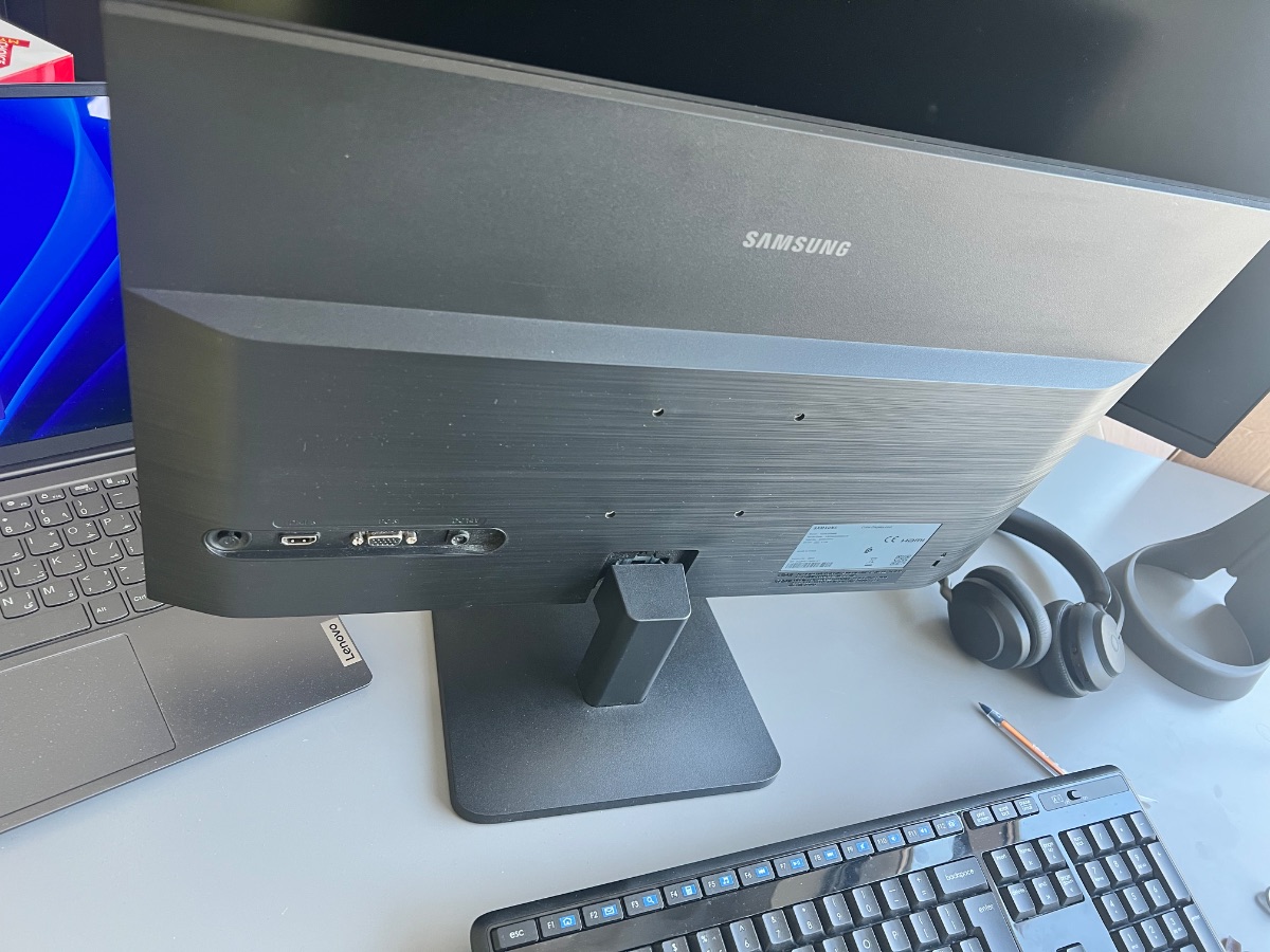 Monitor Samsung FHD like New 2 years photo 3