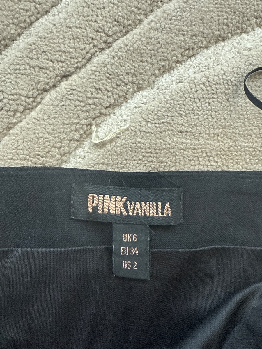 Pink Vanilla Black sequenced skirt photo 2