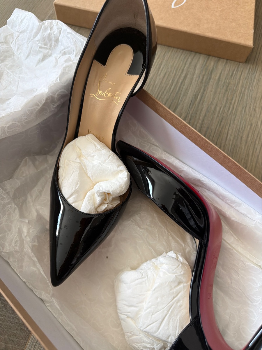 Christian Louboutin, black shiny shoes photo 3