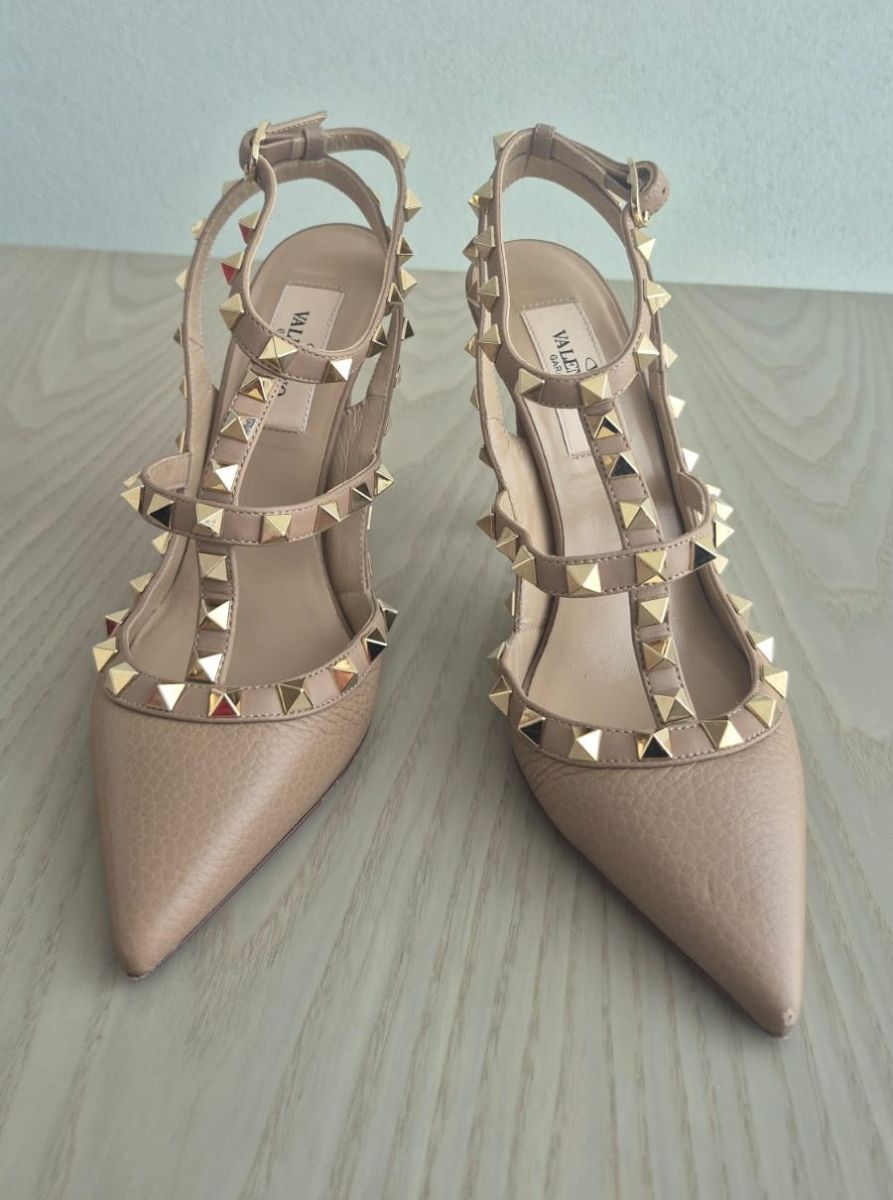 Valentino Rockstud Caged Nude Leather Pumps