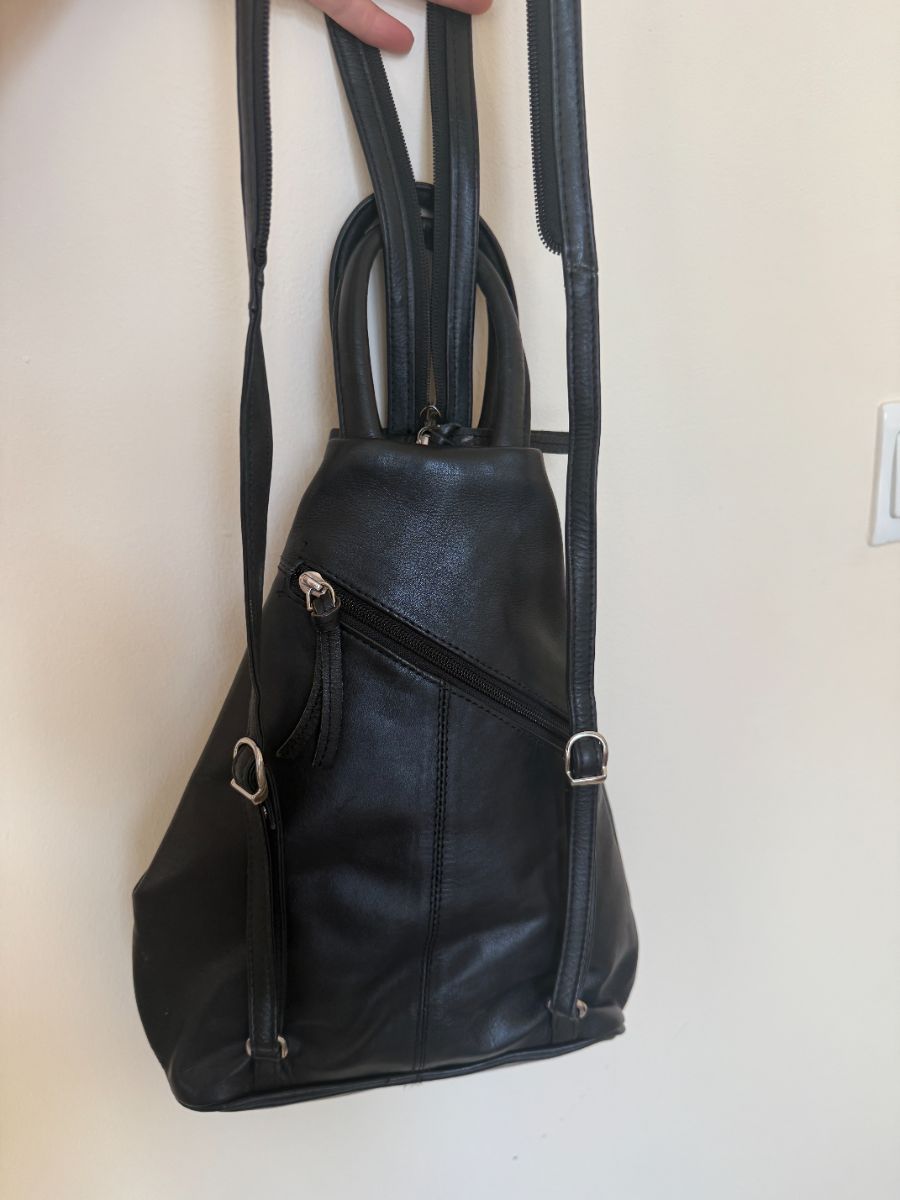 Jobis Black / Navy Small Rucksack Slingbag photo 3