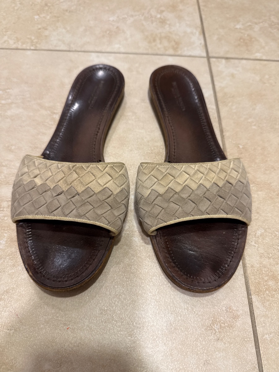 Bottega Veneta slippers