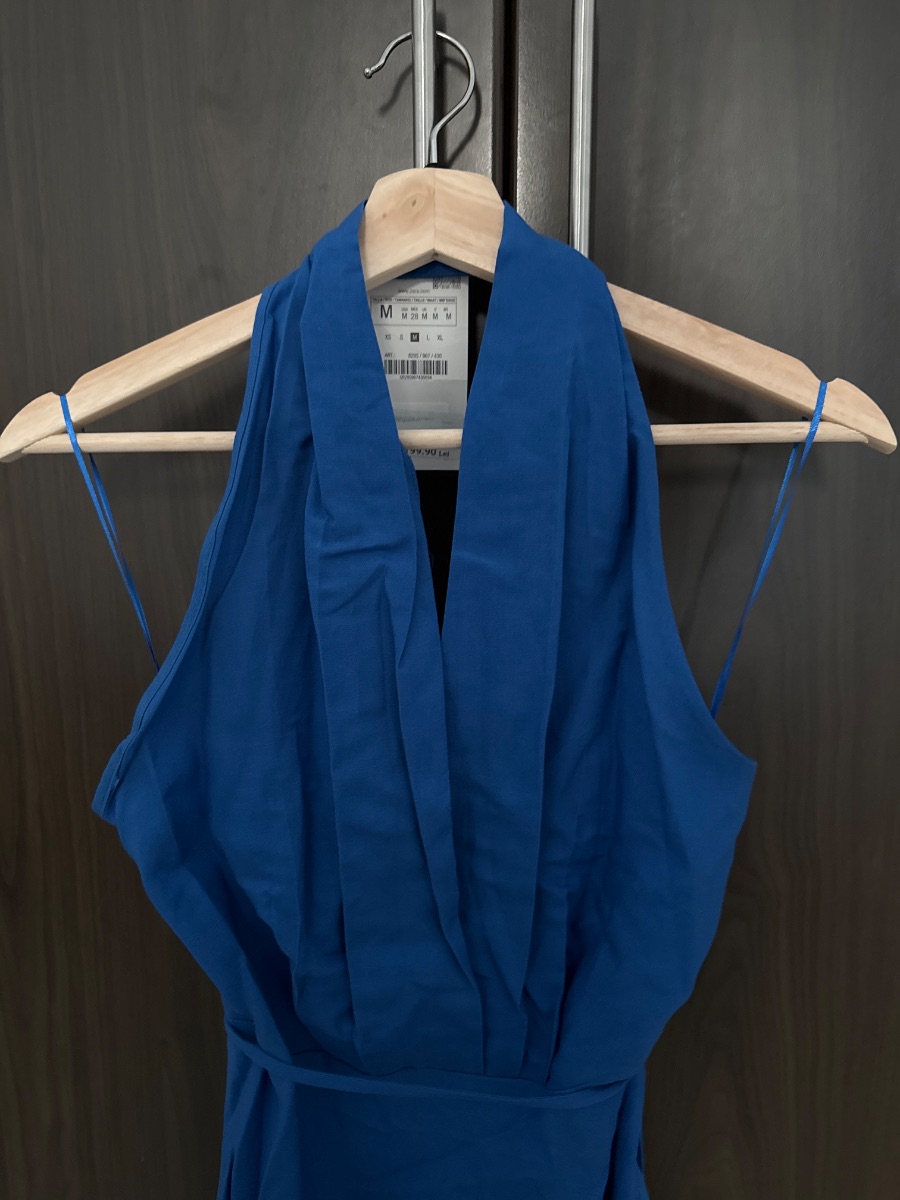 Zara dress - Size M photo 2