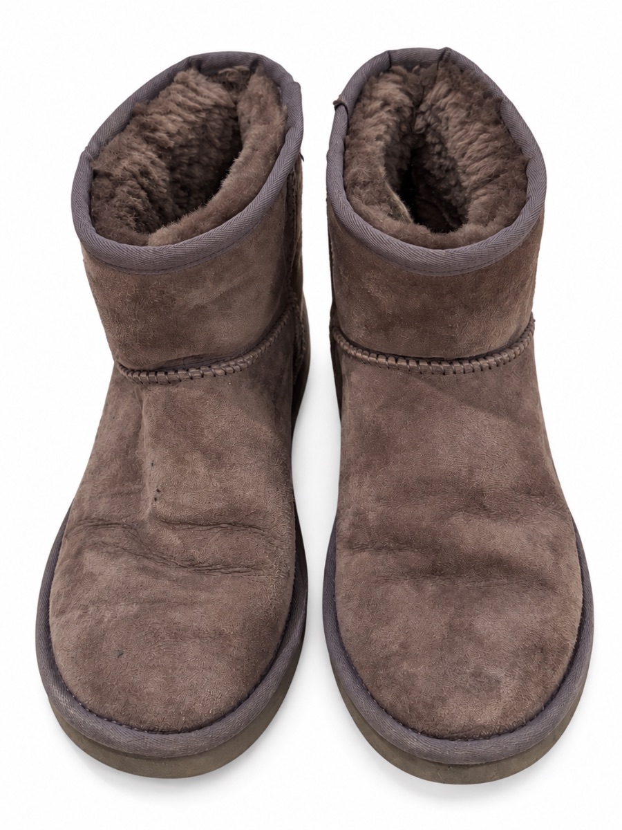 Ugg Grey Boots - EU 38