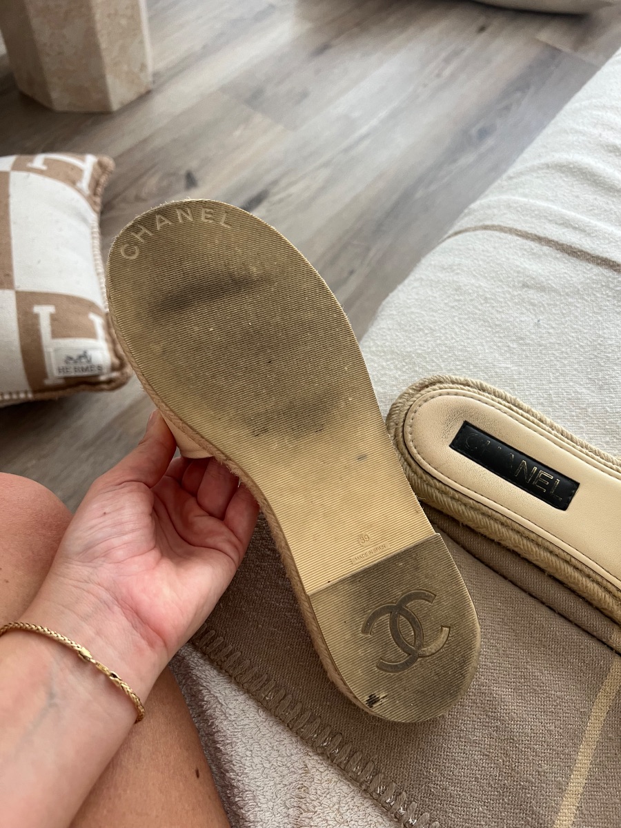 Chanel Leather Espadrille Slides – Cream – Size 39 – With Original Box photo 3