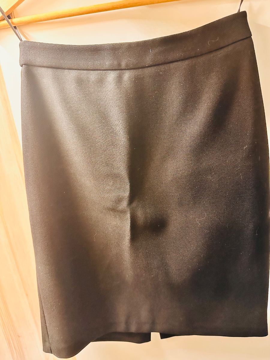 adL Black Skirt