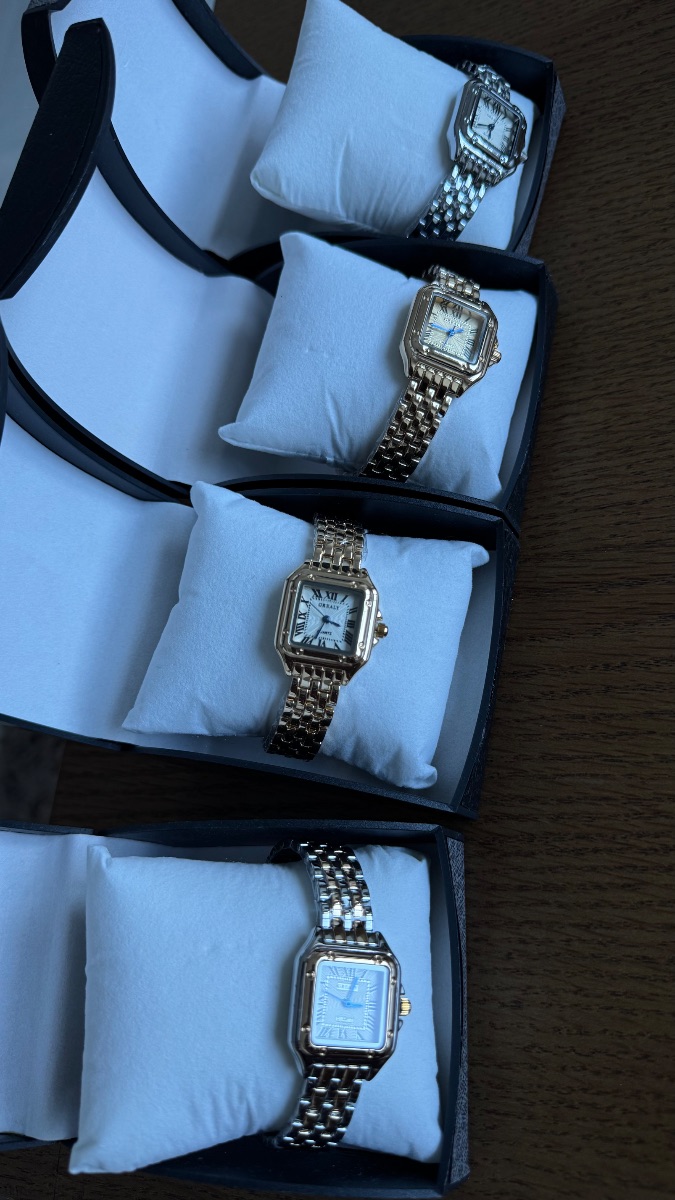 Maison Queenjah MQ Eternity watch