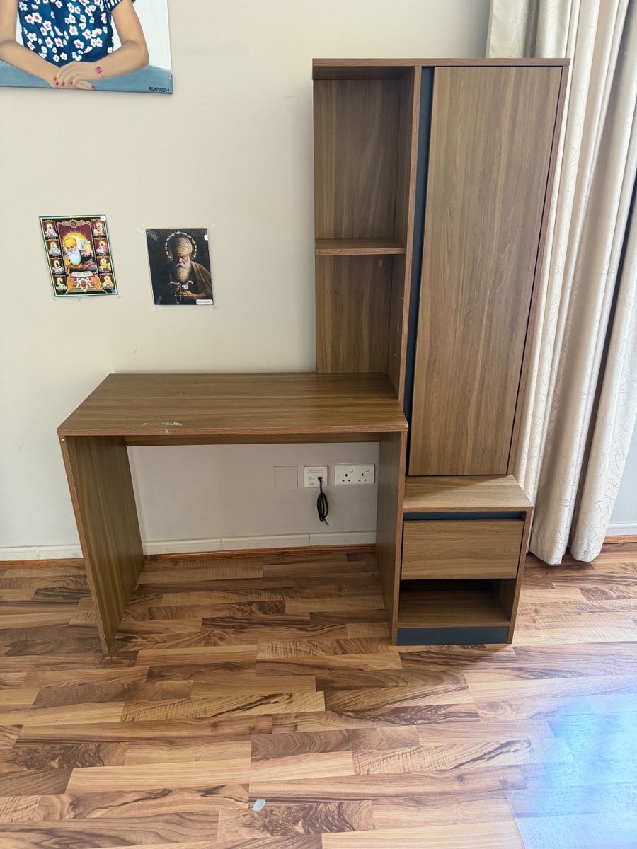 Pan Home Study table