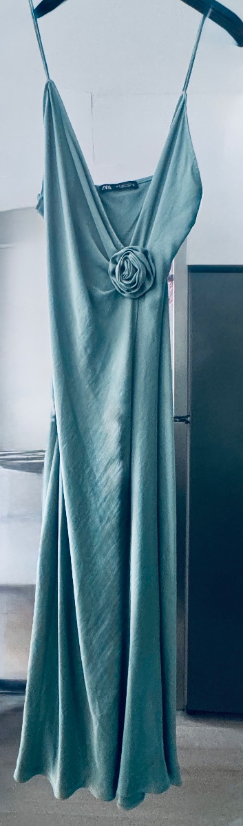 Zara pistachio silk dress photo 2