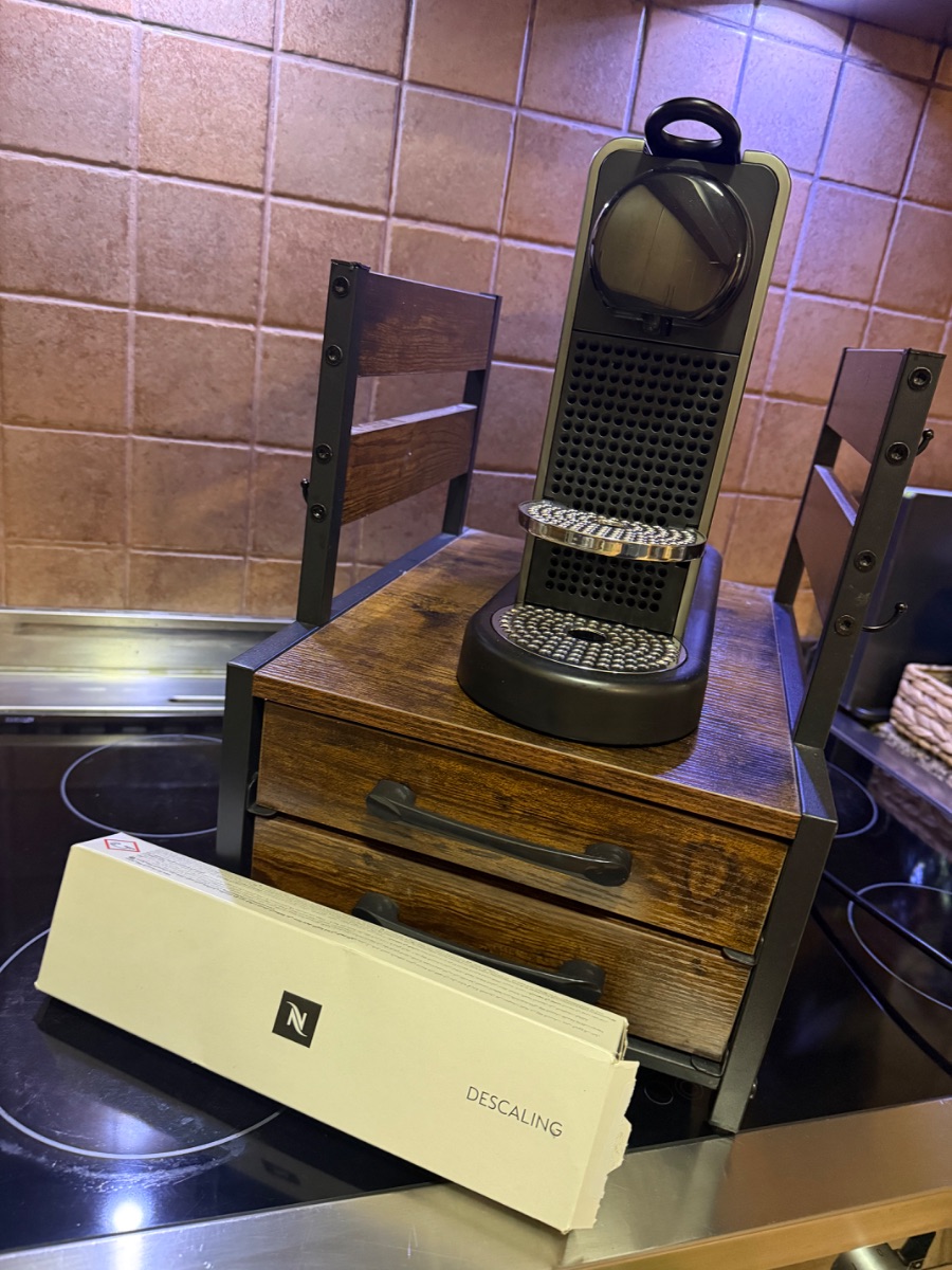 Nespresso Citiz + Stand