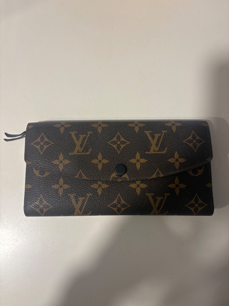 Louis Vuitton Wallet photo 2