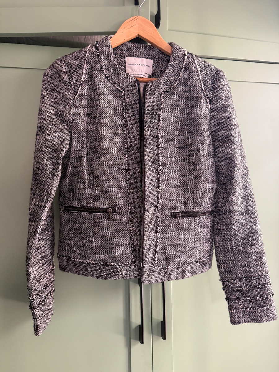Massimo Dutti Massimo Dutyi Lined Chanel style jacket