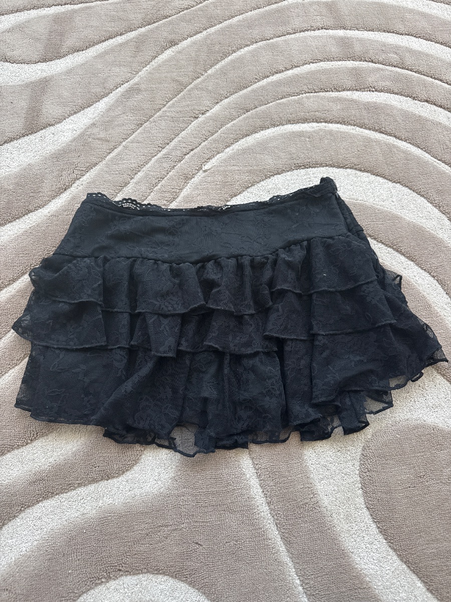 Shein Black skort