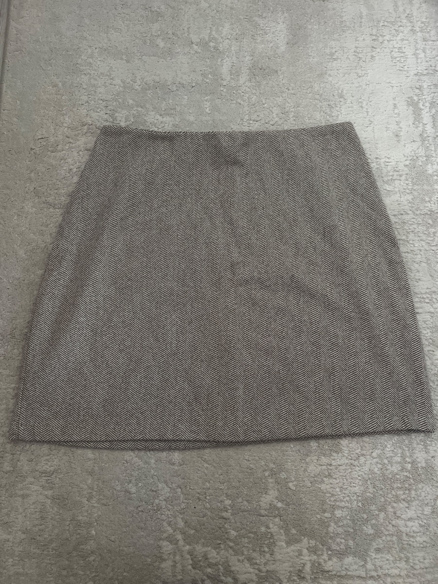 Shein mini skirt size M