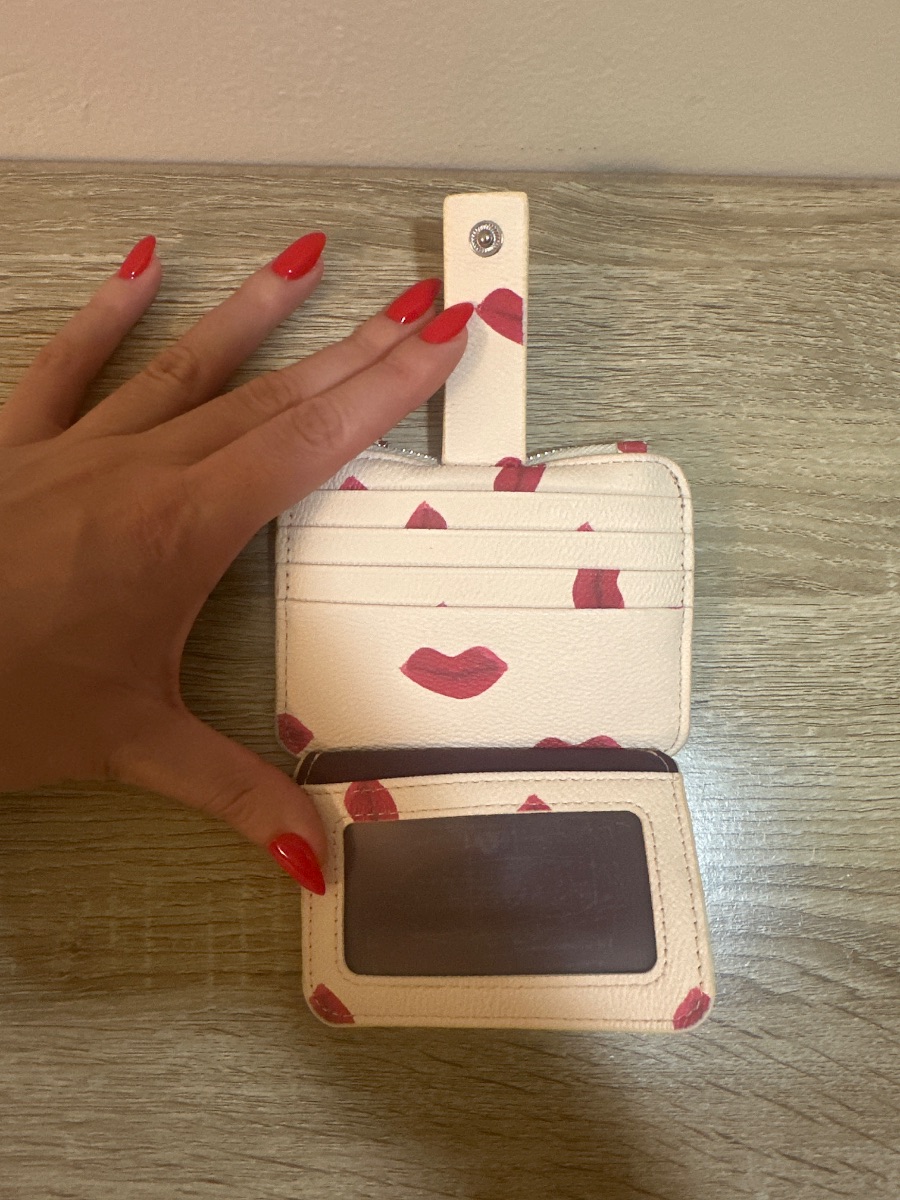 PARFOIS Lips Card/Coin Holder photo 3