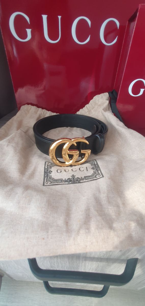 Authentic Gucci belt with Gold buckle