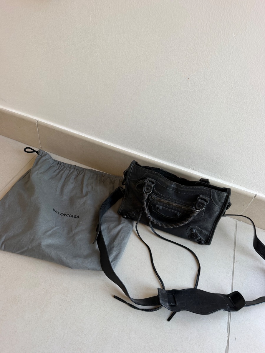 Balenciaga Classic Mini City Bag – Black Leather photo 2
