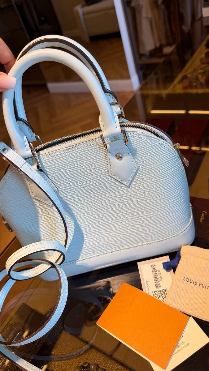 Louis Vuitton seaside Alma bb photo 2