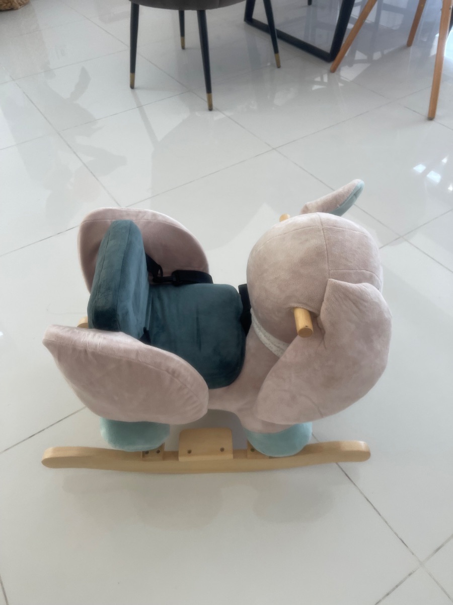 Elephant walker / toddler photo 3