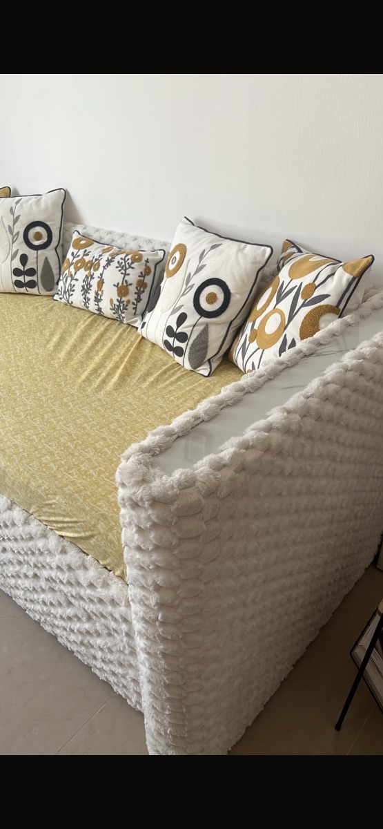 Pan Home Daybed with 2 mattresses photo 3