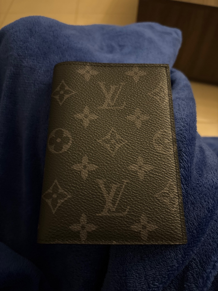 Louis Vuitton LV passport holder