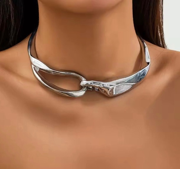Maison Queenjah MQ chokers photo 3