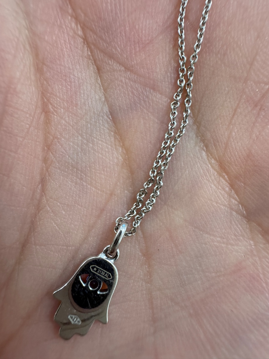 Jewelry 18K White Gold Diamond & Sapphire Hamsa Necklace photo 2