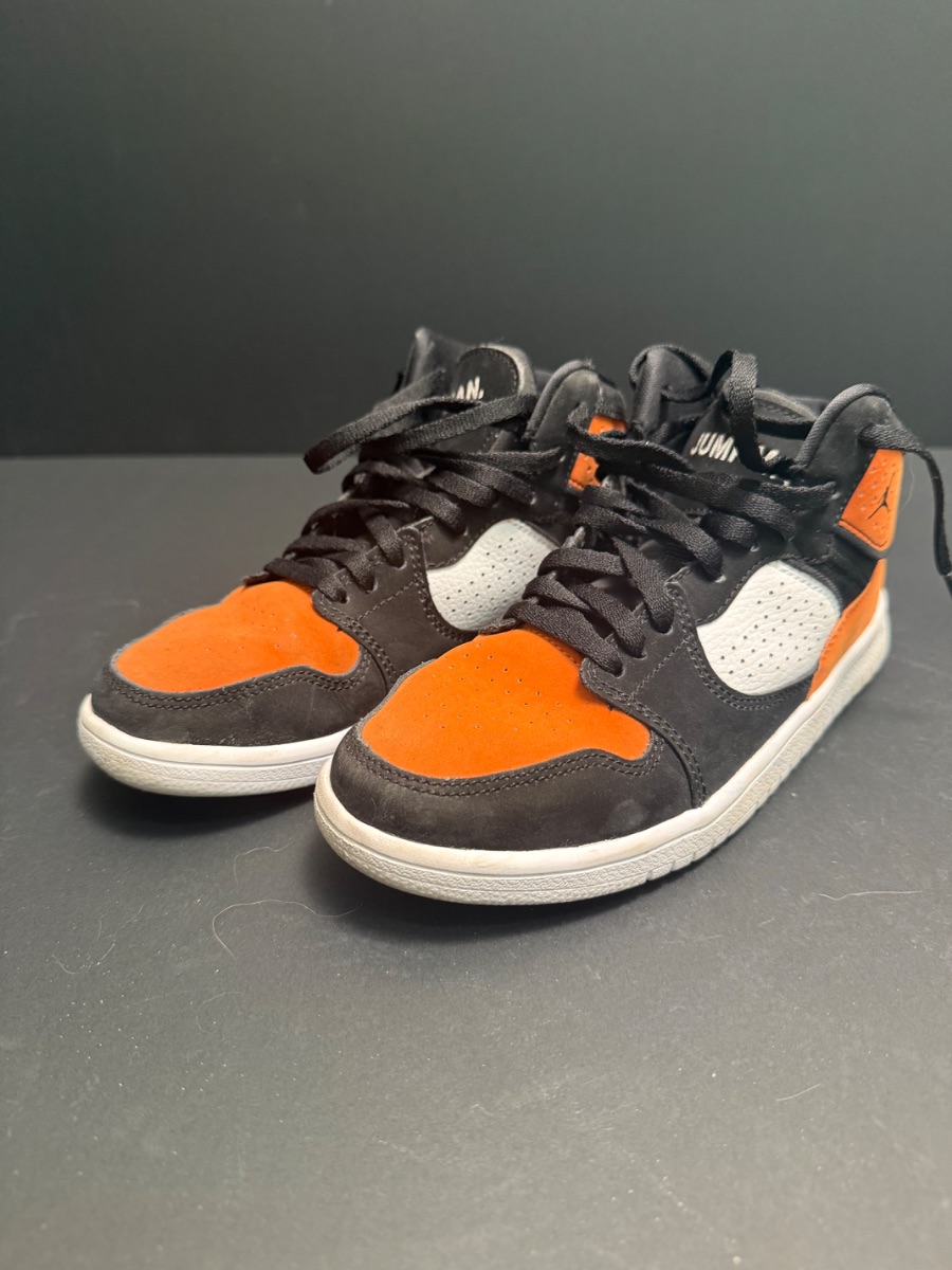 Air Jordan Access (PS) – Black / Starfish Orange / White - With box photo 2