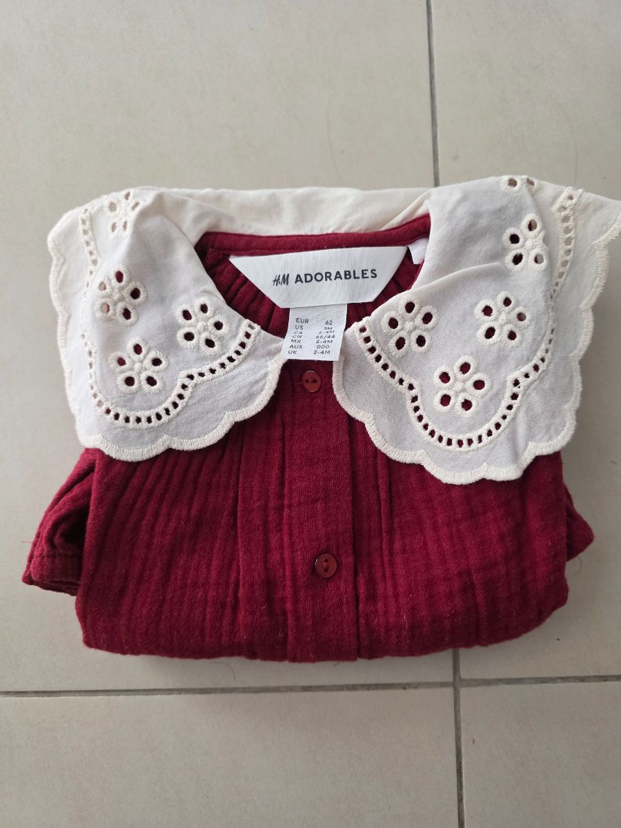 H&M Adorables Muslin Romper. Red photo 3
