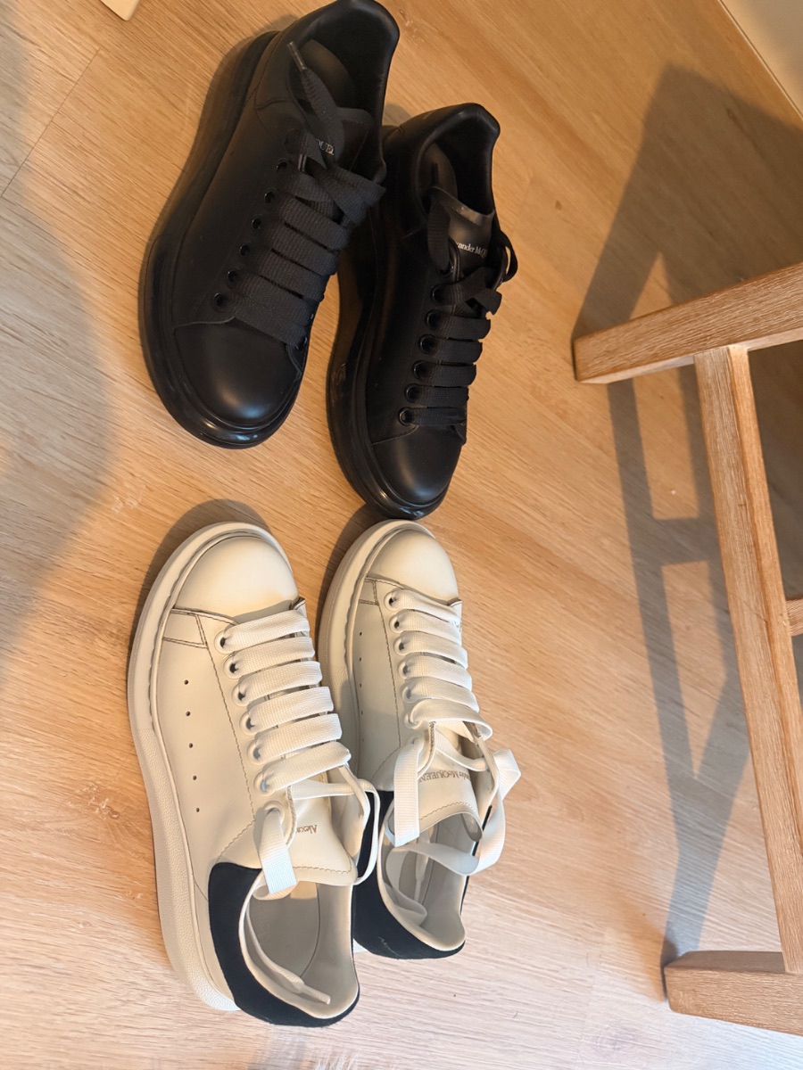 Alexander McQueen photo 2
