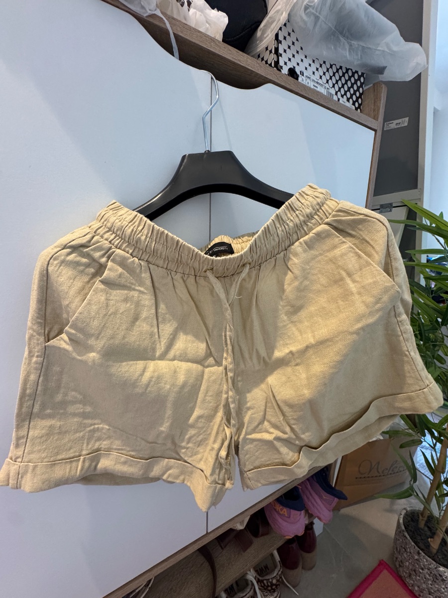 Love University 50% linen shorts photo 2