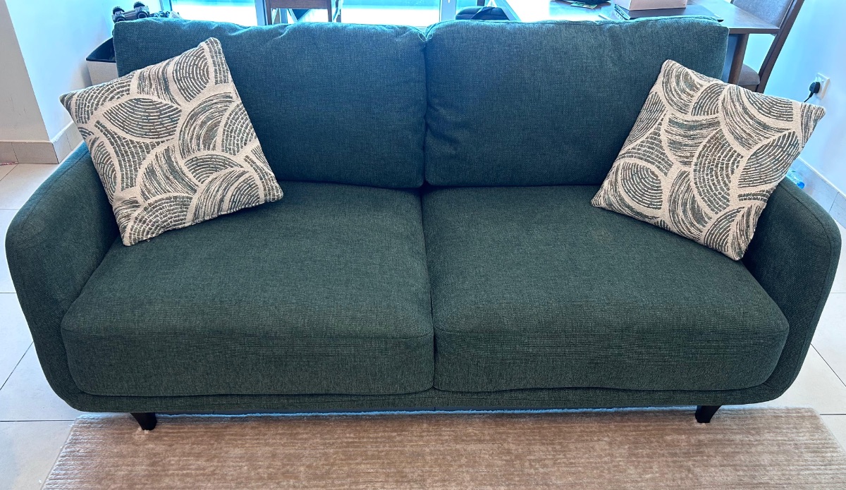 Home centre sofa set 3+2 photo 3